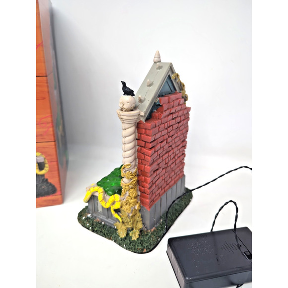 LeMax Spooky Town Grime and Slime Spring Halloween Decor Michaels Exclusive 2023 - Picture 5 of 9